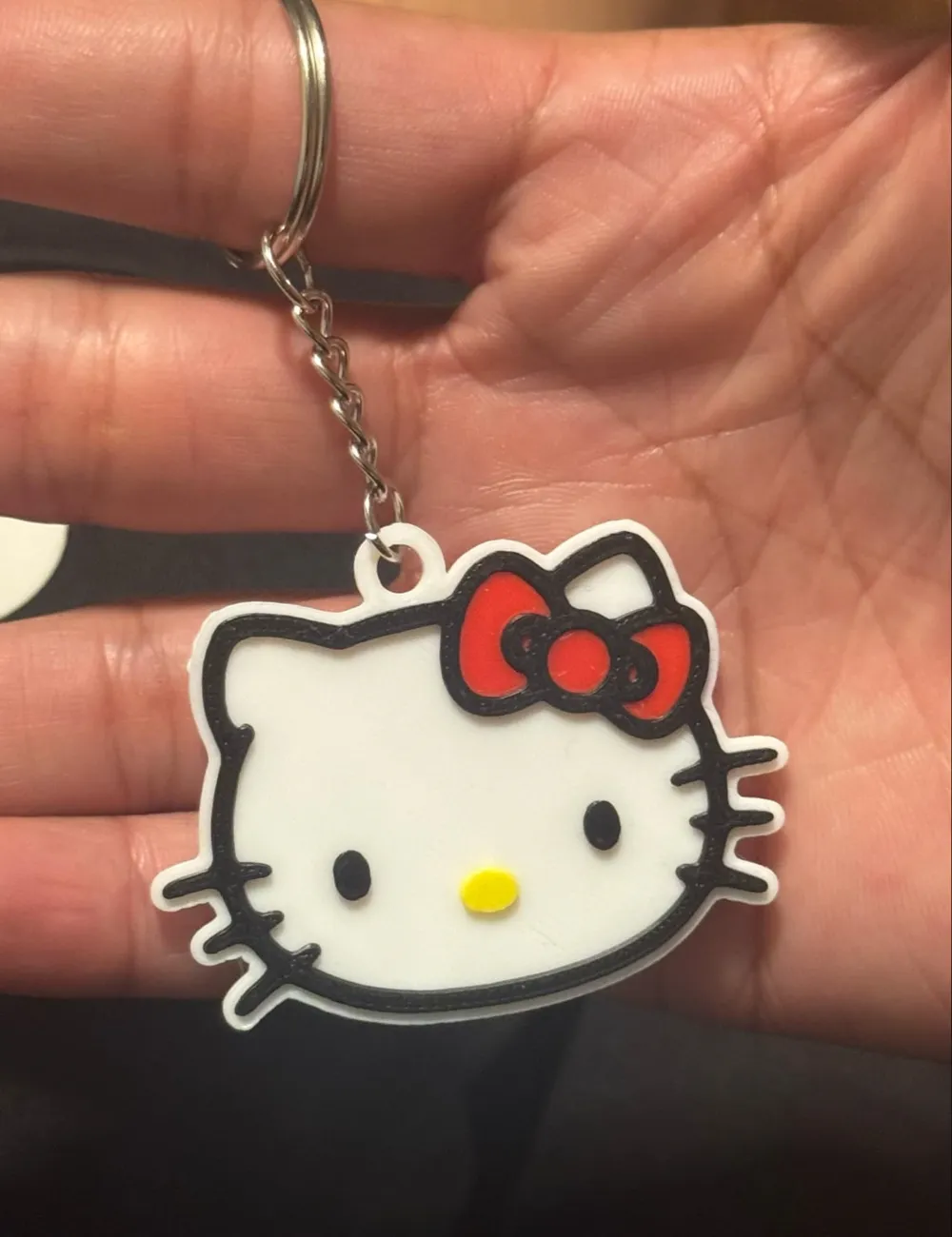 Chaveiro com a carinha da Hello Kitty