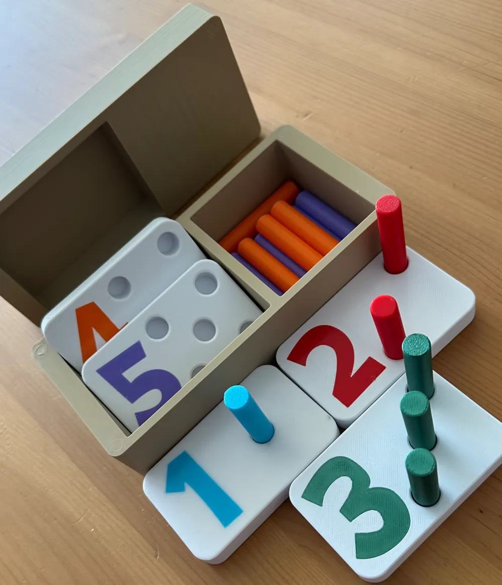 Números Montessori com caixa